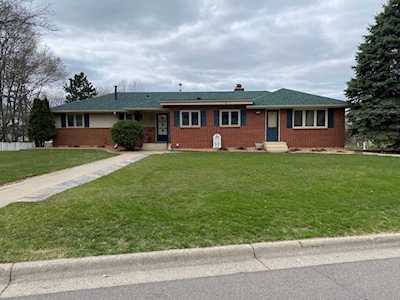 2841 Highridge Terrace Eagan, MN 55121