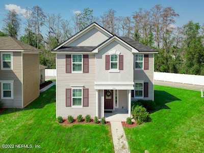390 Vineyard Ln Orange Park, FL 32073