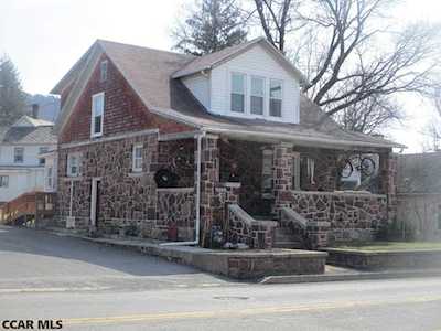 118 E College Avenue Pleasant Gap, PA 16823