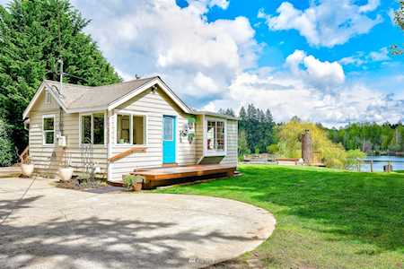 17800 185th Ave NE Woodinville, WA 98072