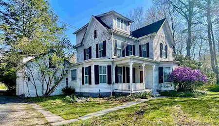 2608 Route 212 Woodstock, NY 12498