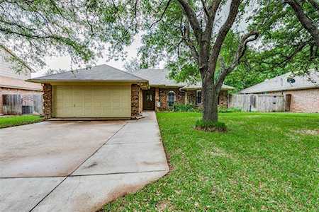 1716 Wren Drive Mansfield, TX 76063