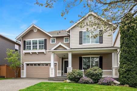7003 Strouf Ave SE Snoqualmie, WA 98065