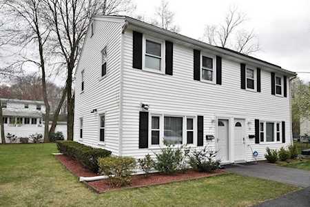 27 Douglas Rd #27 Ashland, MA 01721
