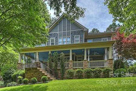 1871 Chestnut Hill Dr Tega Cay, SC 29708