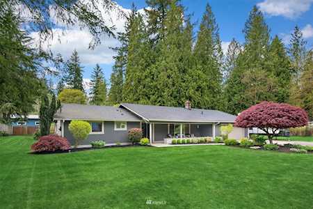 10617 314th Ave NE Carnation, WA 98014