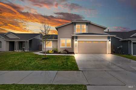 3720 E Huntly Meridian, ID 83642-5356