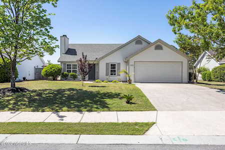 305 Endicott Court Wilmington, NC 28411