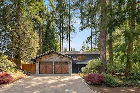 12903 NE 10th Place Bellevue, WA 98005