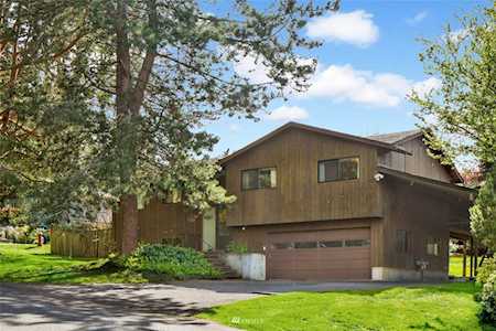 1201 Woburn St Bellingham, WA 98229