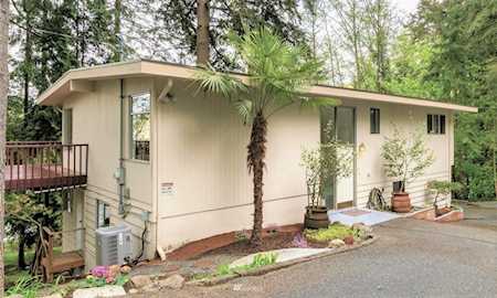 18854 Firlands Way N Shoreline, WA 98133