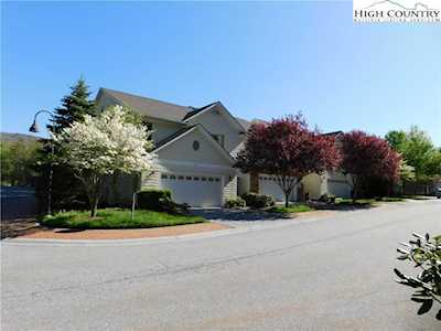 210 Old Hotel Dr Banner Elk, NC 28604
