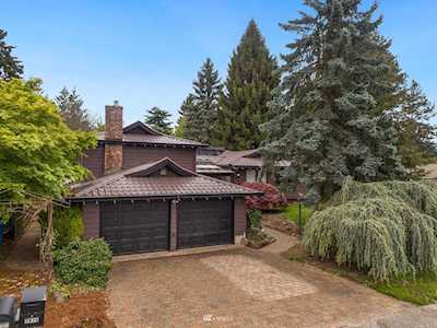 7501 242nd Place SW Edmonds, WA 98026