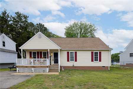 20404 Hickory Branch Dr South Chesterfield, VA 23803