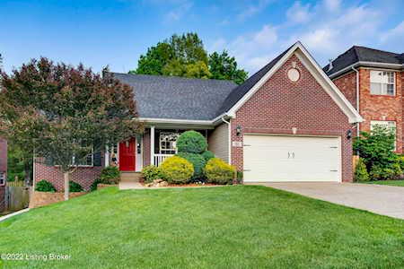 4023 Bolling Brook Dr Louisville, KY 40299