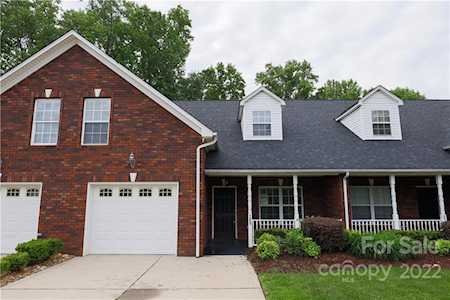 209 Quality Dr Mount Holly, NC 28120
