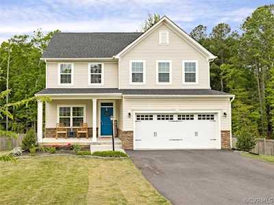 9320 Buffalo Springs Dr Midlothian, VA 23112