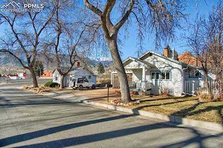 6 N 33rd Street Colorado Springs, CO 80904