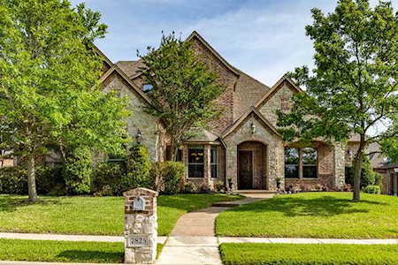 7825 Barfields Way North Richland Hills, TX 76182