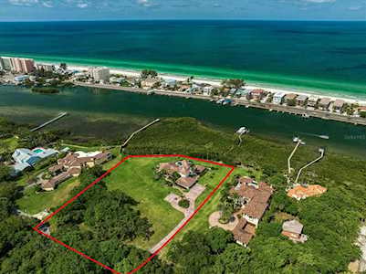 10850 Spring St Largo, FL 33774