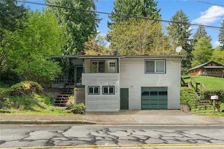 465 Wildwood Blvd SW Issaquah, WA 98027