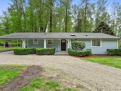 22529 Dorre Don Way SE Maple Valley, WA 98038