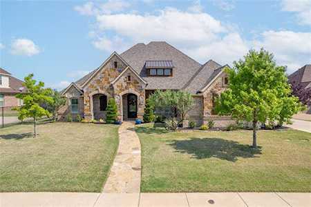 713 Crater Lake Circle Keller, TX 76248