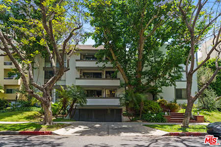 406 N Oakhurst Dr Beverly Hills, CA 90210
