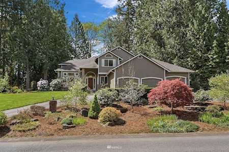 18807 215th Way NE Woodinville, WA 98077