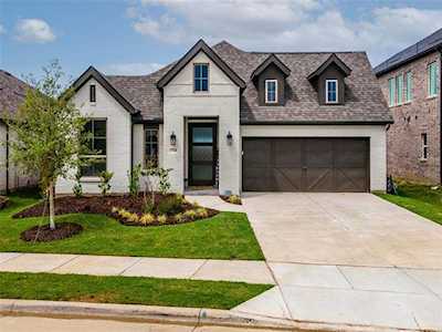 2709 Saltwood Court Celina, TX 75009
