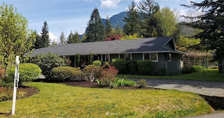 13534 SE 421st Ave North Bend, WA 98045