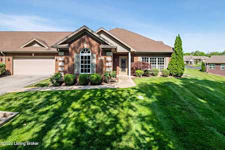 1003 Grazing Meadows Ln Louisville, KY 40245