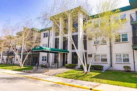 2730 Dale Street N #D311 Roseville, MN 55113