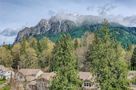 875 Snoqualm Place North Bend, WA 98045