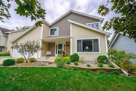 1228 Robin Lane New Brighton, MN 55112