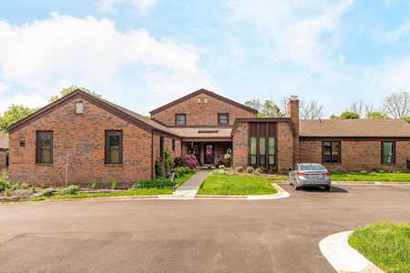 4235 Chaucer Lane Columbus, OH 43220