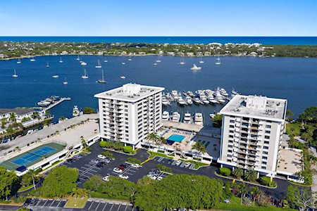 1208 Marine Way #508 North Palm Beach, FL 33408