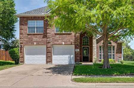 5225 Bay View Drive Fort Worth, TX 76244