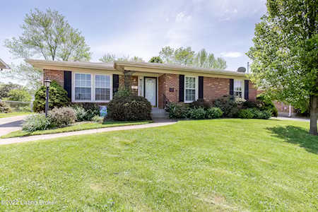 3102 Cromarty Way Louisville, KY 40220