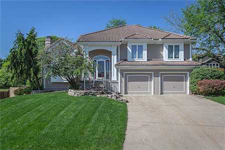 2119 NW 81st Ct Kansas City, MO 64151