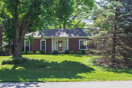 6809 Fordham Ln Louisville, KY 40291