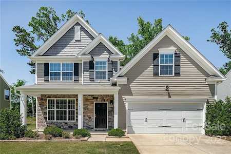 5423 Fenway Dr Charlotte, NC 28273