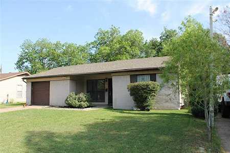1907 Cartwright Street Irving, TX 75062