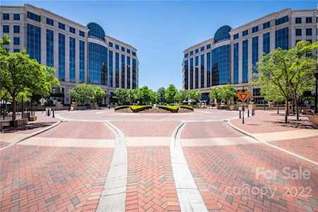 4620 Piedmont Row Dr Charlotte, NC 28210