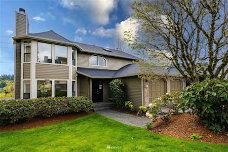 8318 128th Ave SE Newcastle, WA 98056
