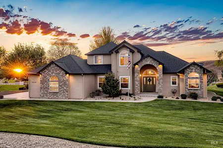 10226 W Deep Canyon Dr Star, ID 83669