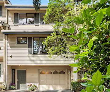 7637 SE 29th St Mercer Island, WA 98040