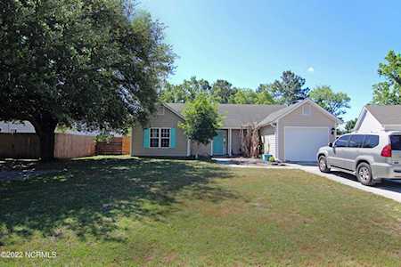 6806 Buckhurst Court Wilmington, NC 28411
