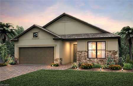 9649 Everglades Dr Naples, FL 34120