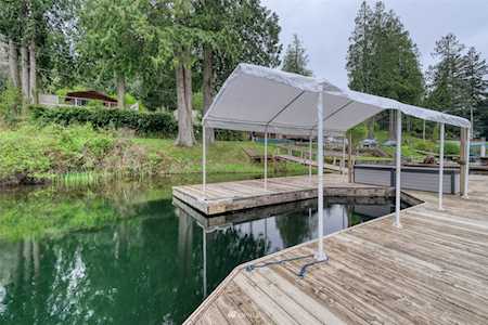955 & 949 W Lake Samish Dr Bellingham, WA 98229